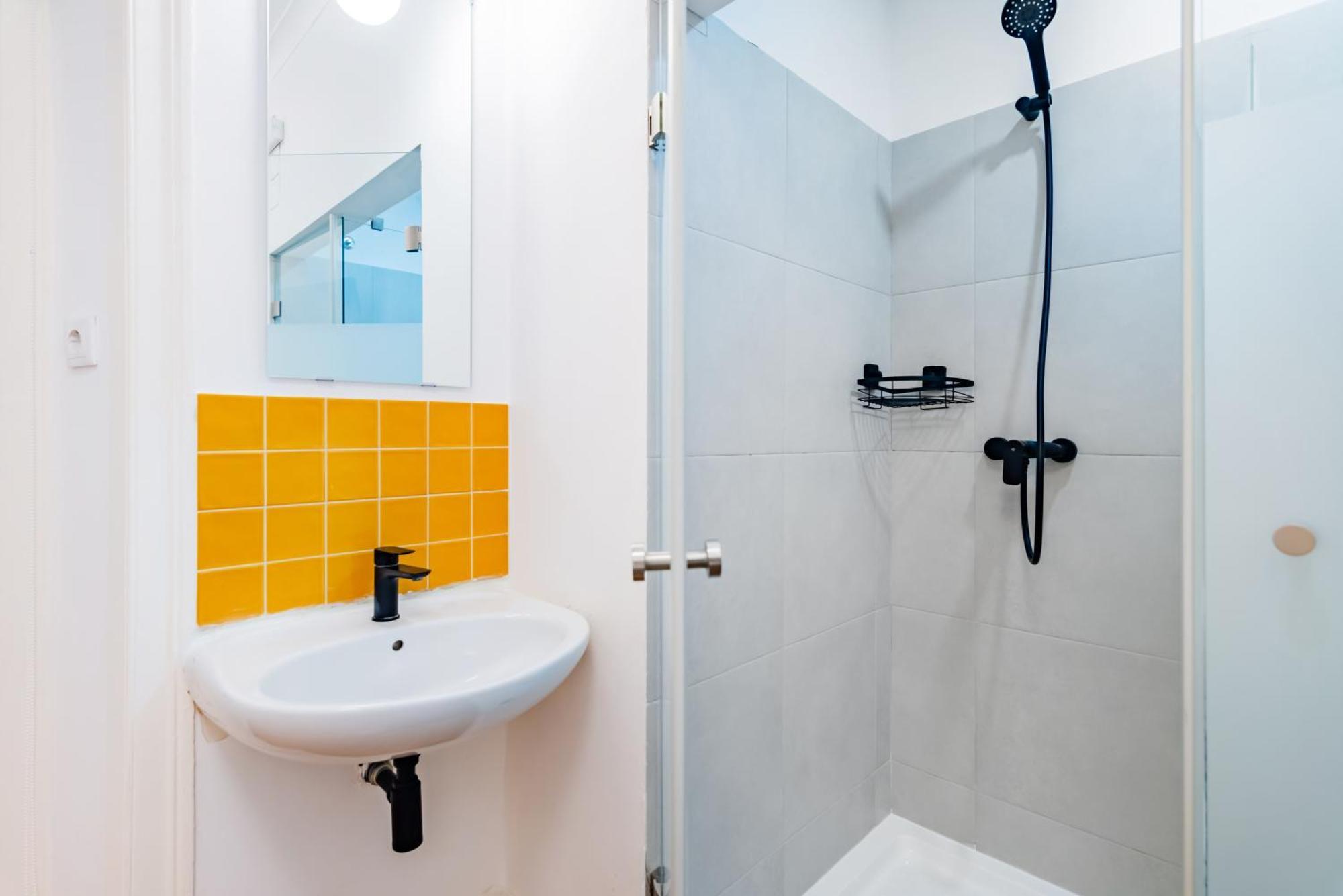 Guest Inn 1 Boutique House ลิสบอน ห้อง รูปภาพ