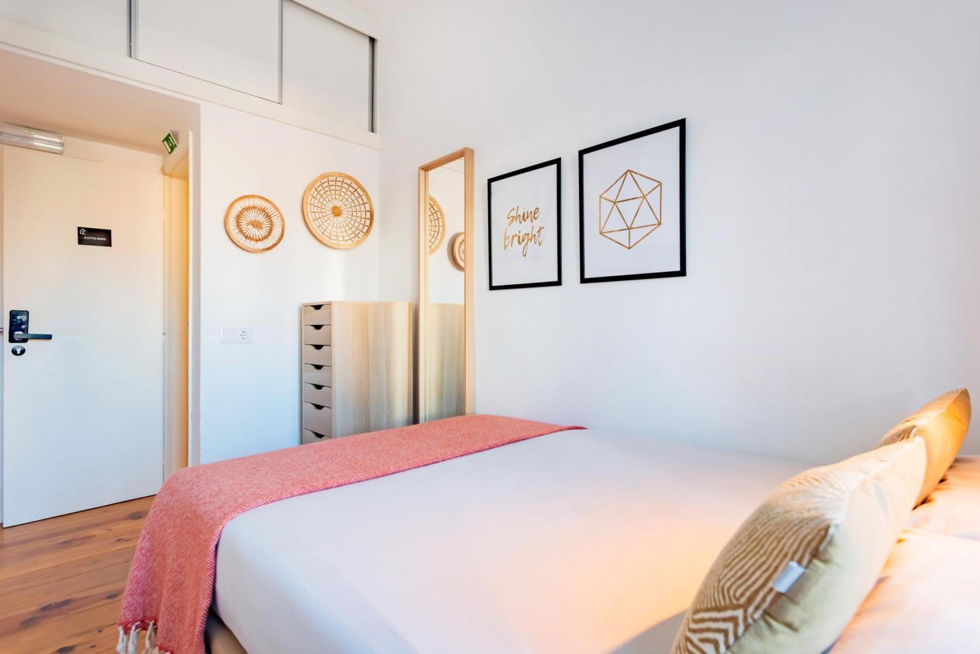 Guest Inn 1 Boutique House ลิสบอน ห้อง รูปภาพ